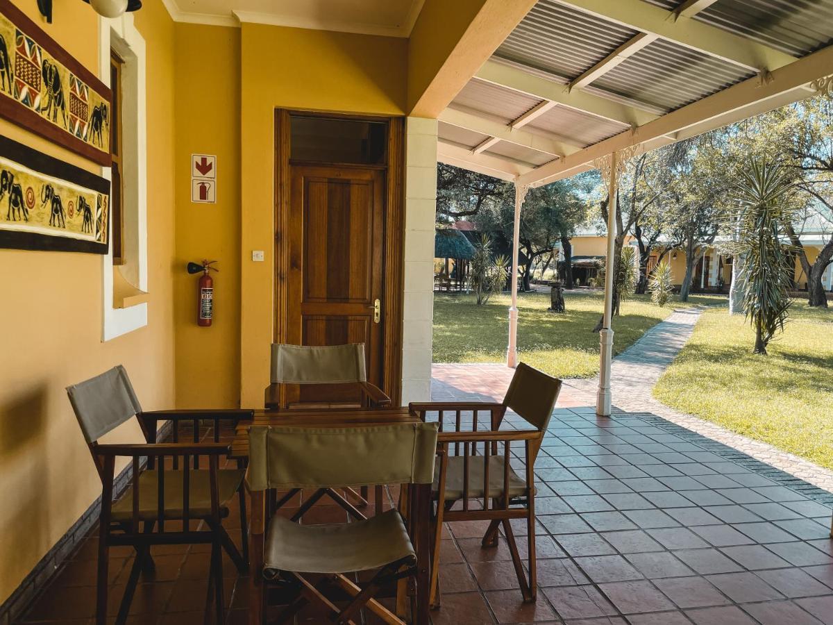 Ngangane Lodge & Reserve フランシスタウン エクステリア 写真